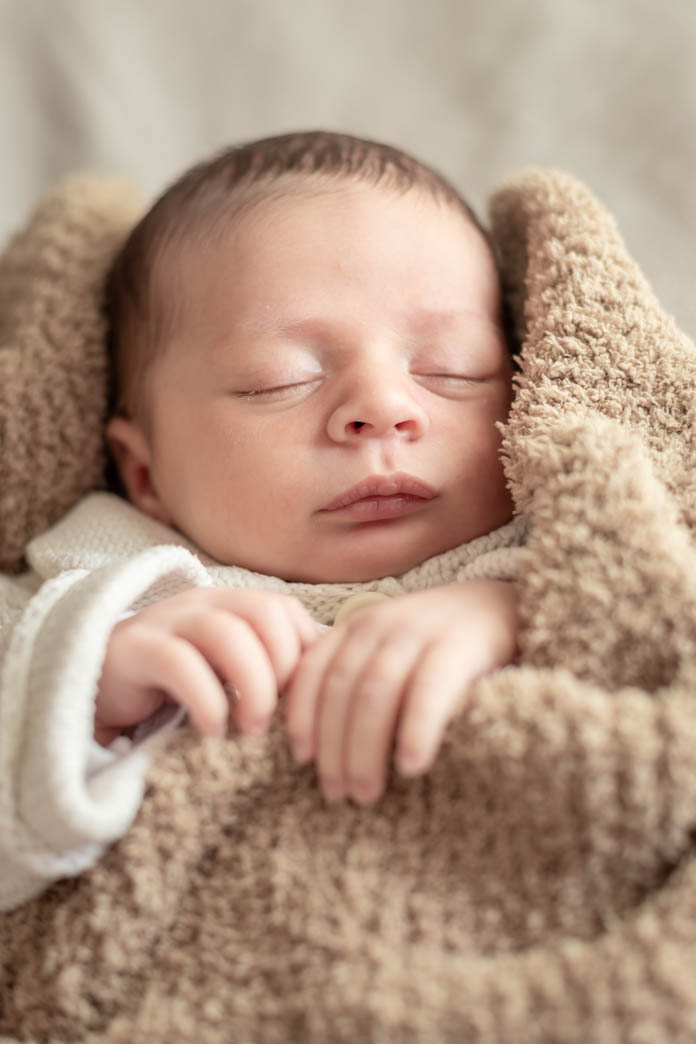 bebe frontal duermiendo