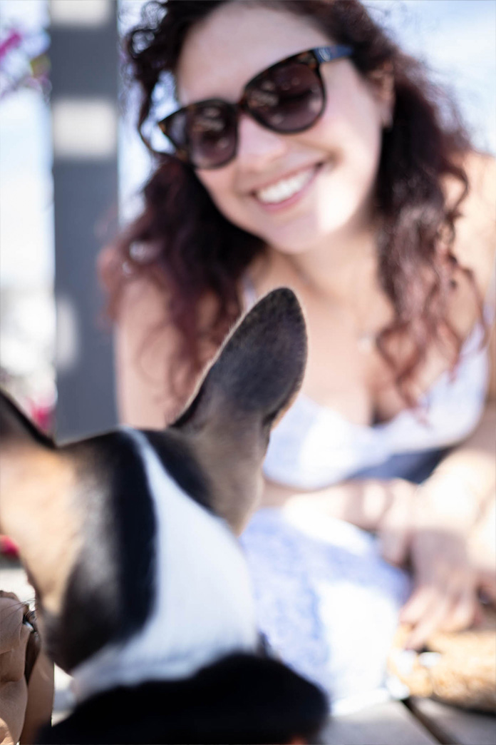 retrato mascotas y sonrisa